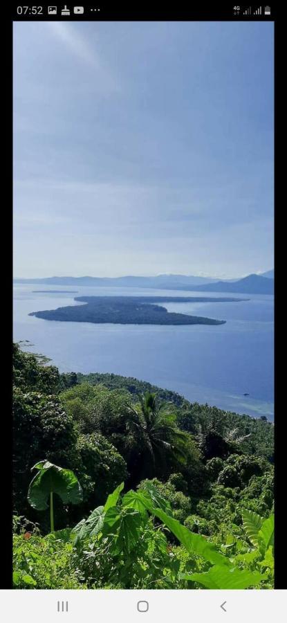 Blue Shark Divers Bunaken Exterior photo