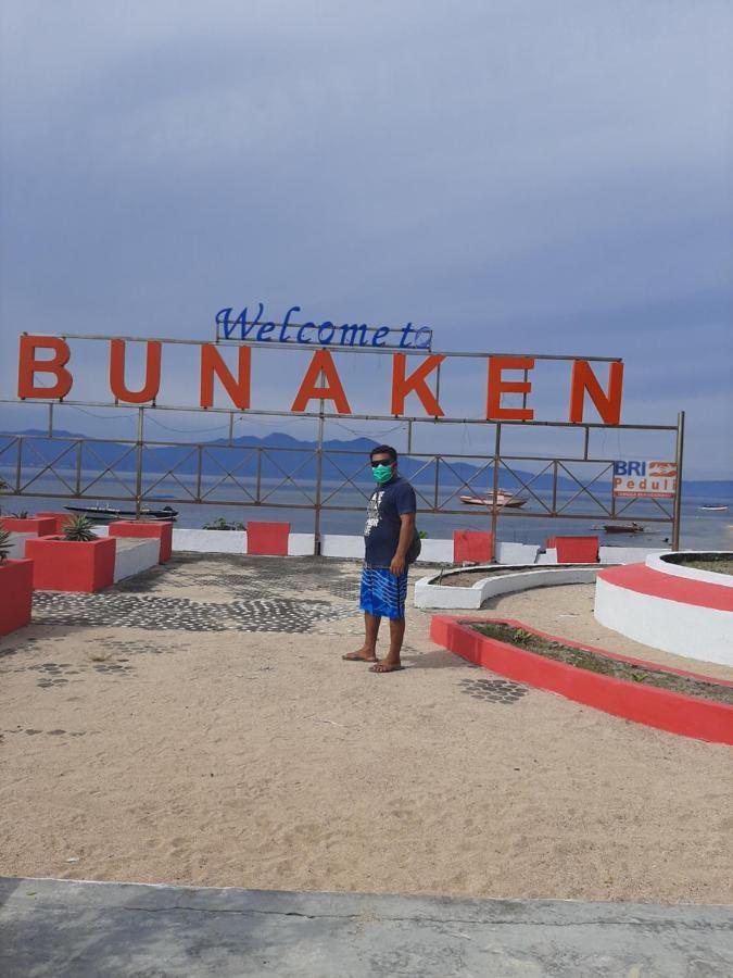 Blue Shark Divers Bunaken Exterior photo
